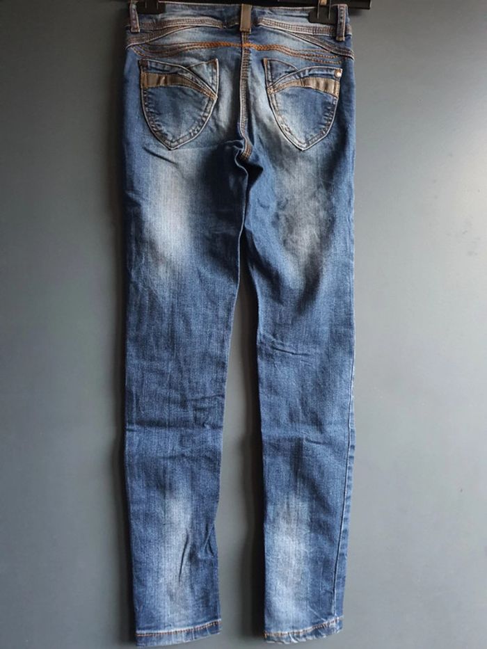 Jeans 10 ans - photo numéro 3