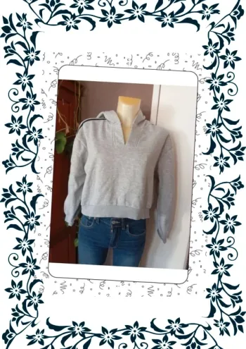 Sweat taille L pretty little thing