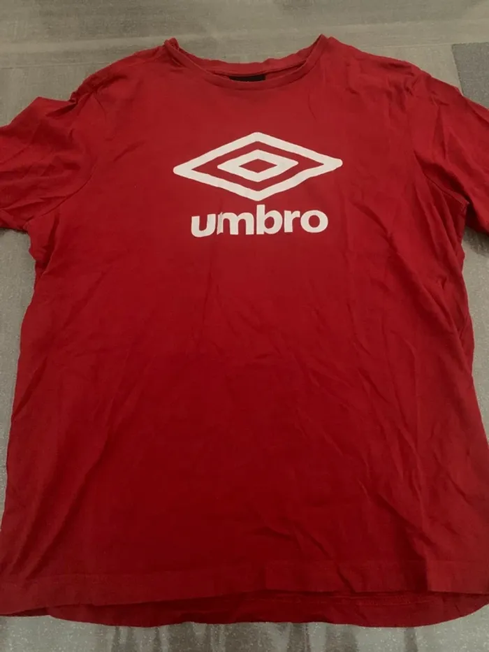 Tee shirt rouge