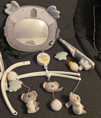 😍🤩 lot : miroir voiture,  mobile de lit🤩😍