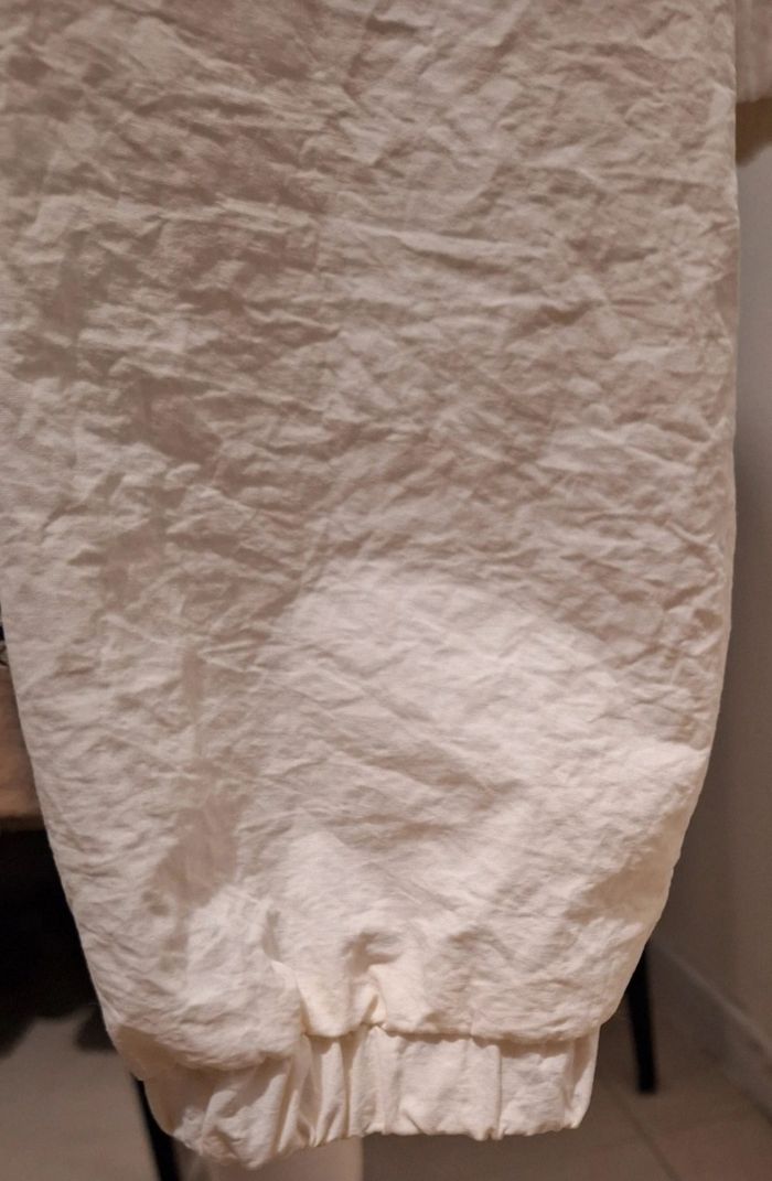 Blouson écru court zippé avec une capuche taille 38 - photo numéro 4