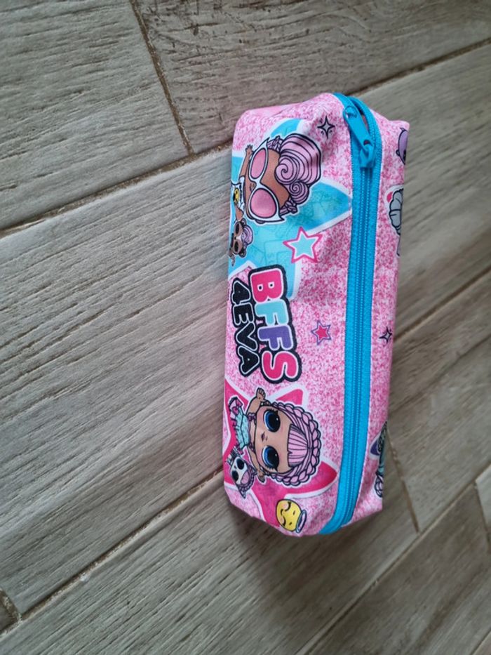 Trousse LOL surprise - photo numéro 2