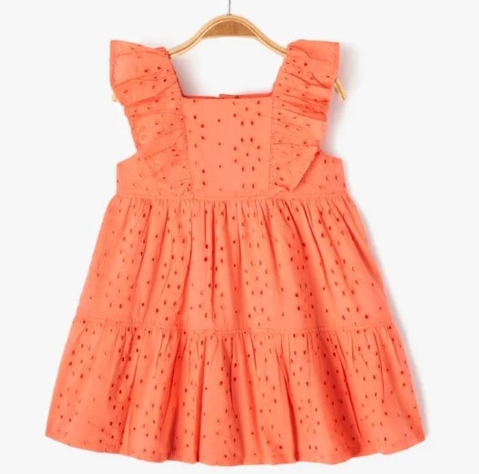 Robe sans manche en broderie anglaise Gémo