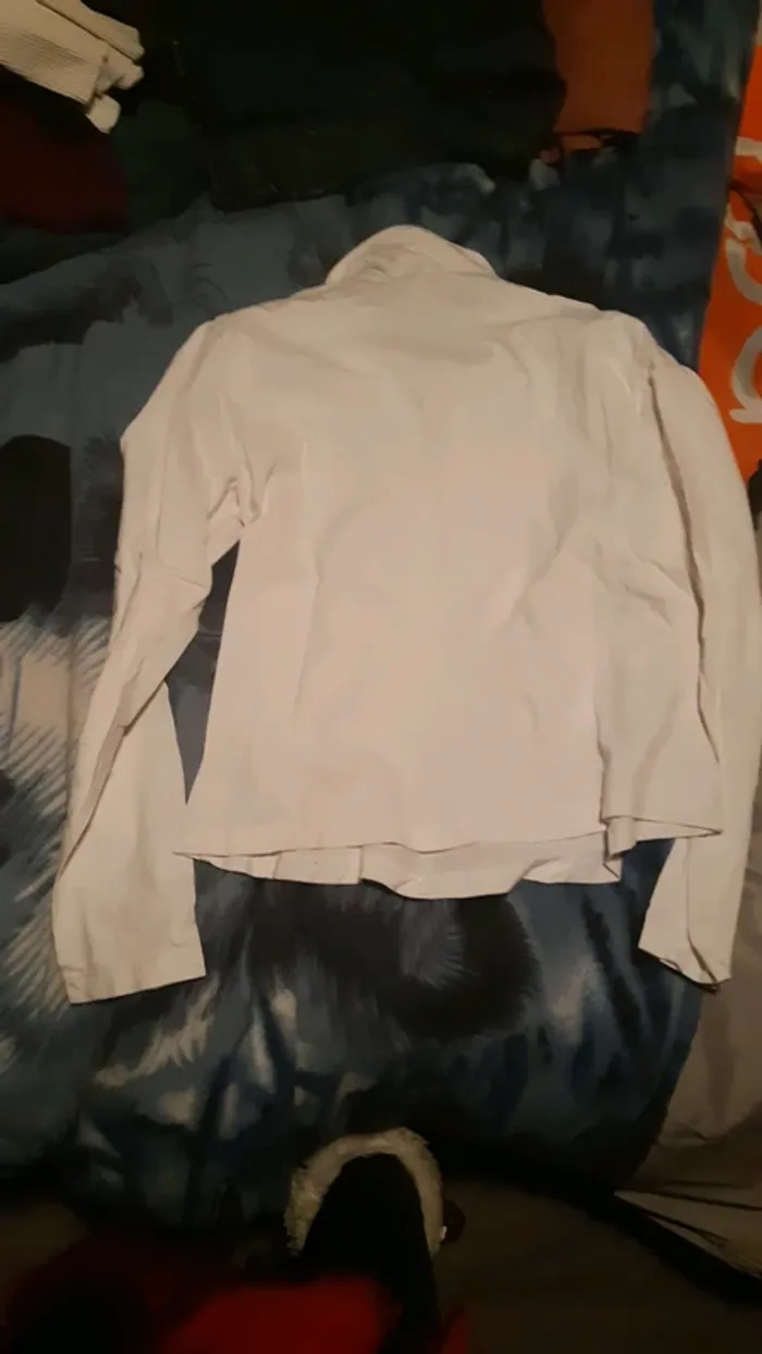 Tee shirt blanche - photo numéro 3