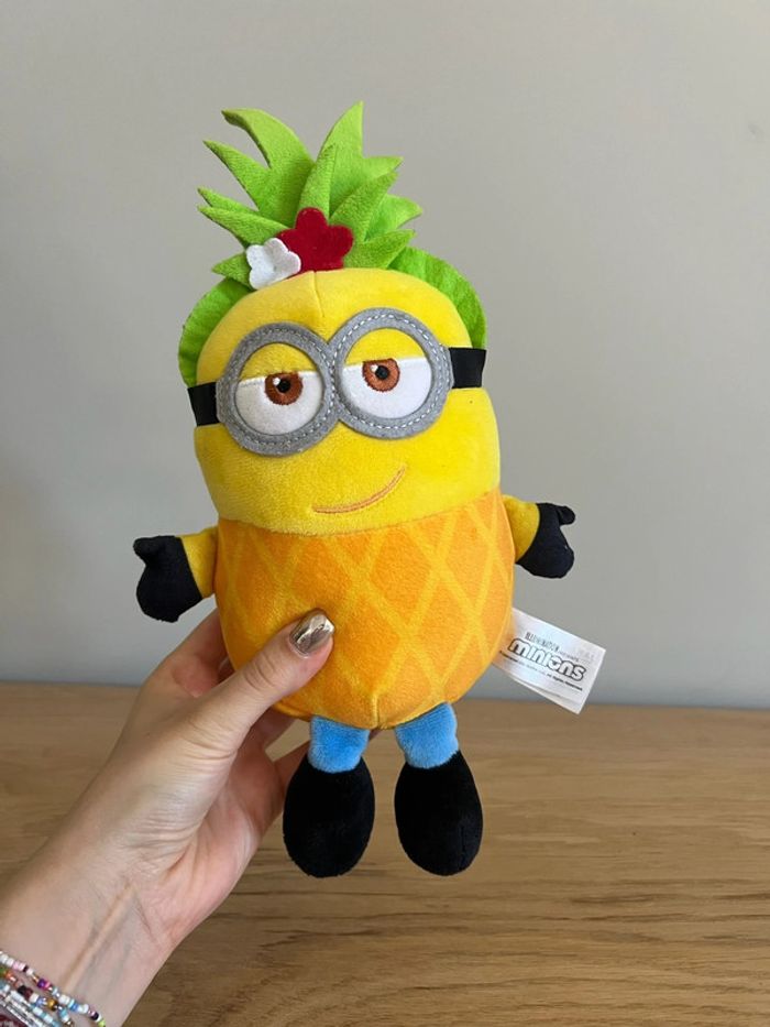 Peluche Les minions - ananas - photo numéro 2
