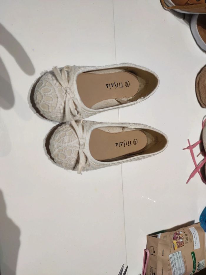 Ballerines crème dentelle tissaia 30