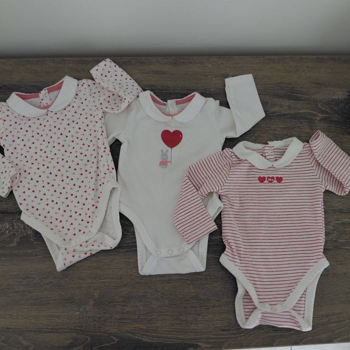 Obaïbi- lot de 3 bodies 3 mois - photo numéro 1