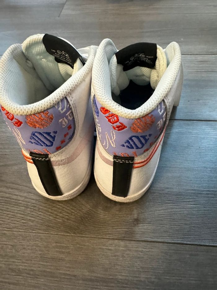 Basket montante Nike - photo numéro 2
