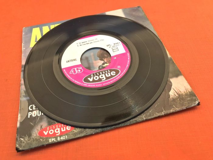 Vinyle 45 tours Antoine La Guerre (1966) Disques Vogue EPL 8401 - photo numéro 5