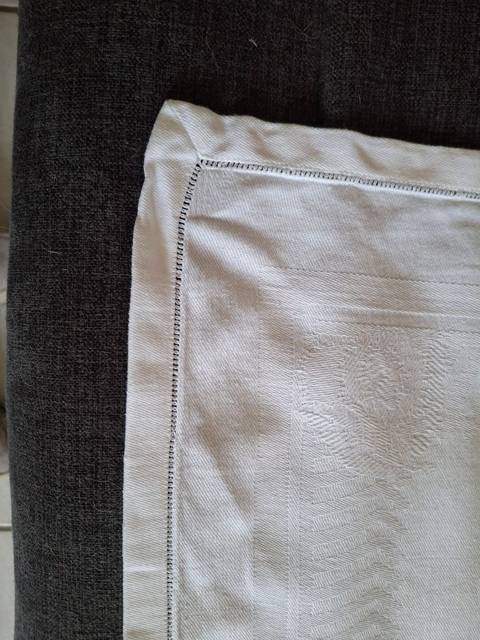 4 serviettes de table vintage ( lot 1) - photo numéro 5