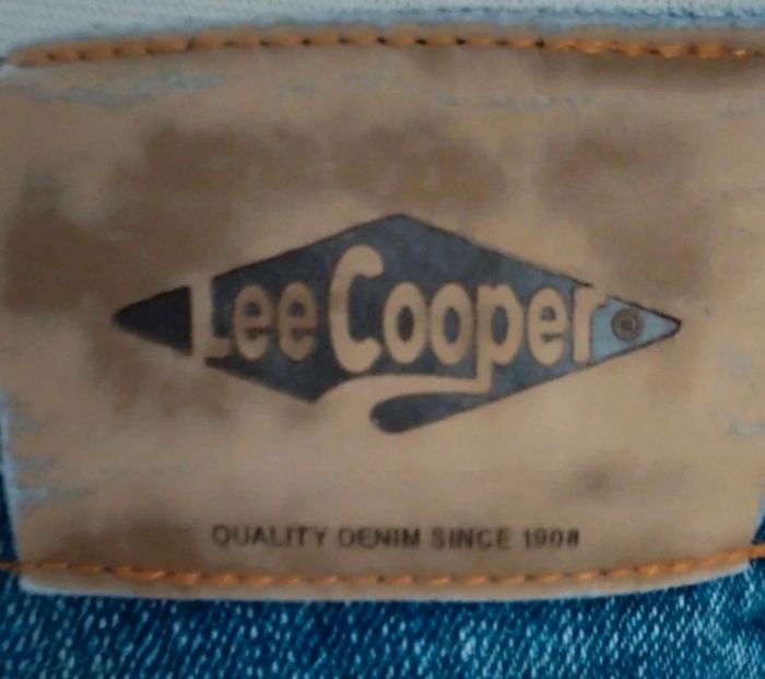 Jean bleu Lee Cooper taille 48 - photo numéro 5