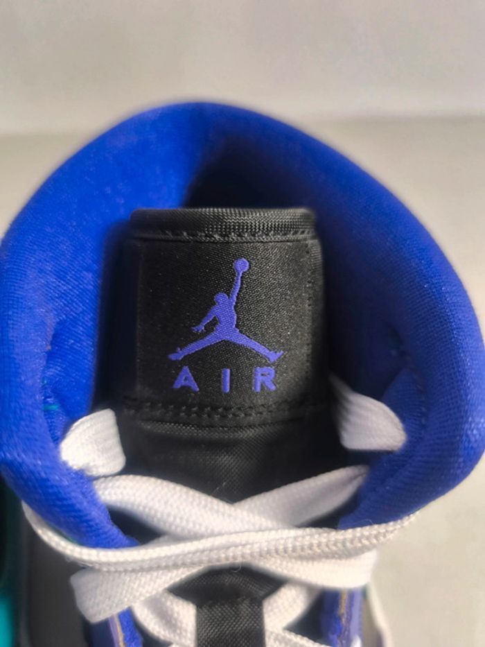 Baskets Jordan one mid black grappe violette noir pointure 42 très bon état avec boîte - photo numéro 6