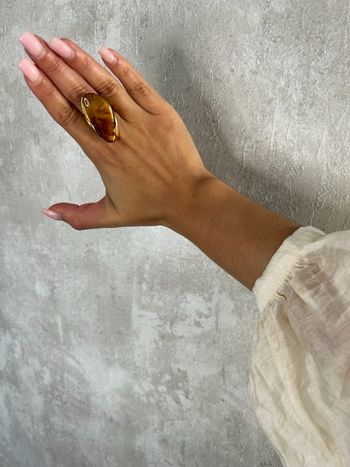 Bague à motif pierre marron tendance doré 