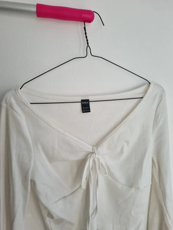 t shirt manches longues court blanc avec noeud shein - photo numéro 3