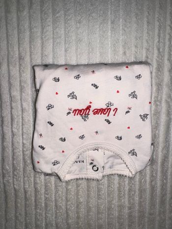 Pyjama coton - fleuries et beige - fille - Kiabi - 6 mois - excellent état