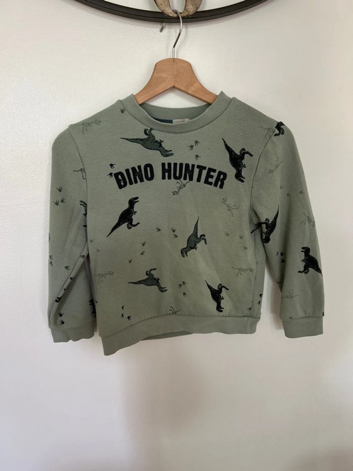 Sweat dinosaure