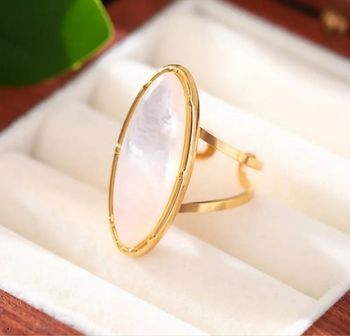 Bague ovale dorée réglable en acier inoxydable