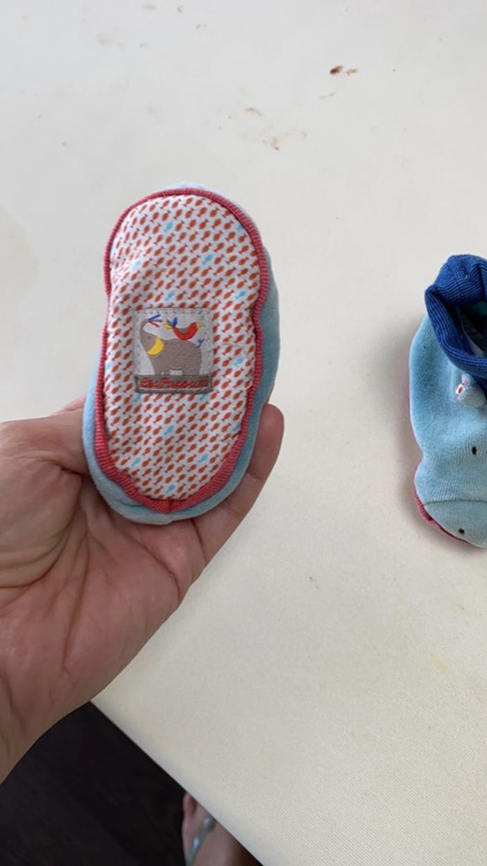 Chaussons 0-6 mois - photo numéro 3