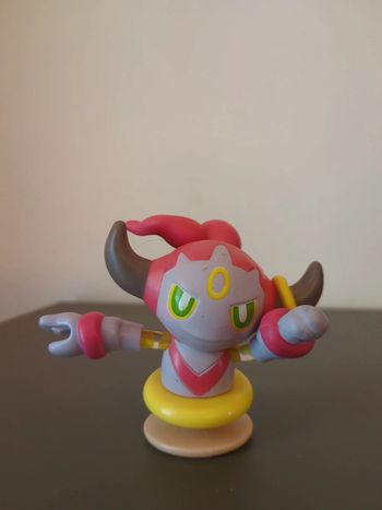 figurine pokémon hoopa