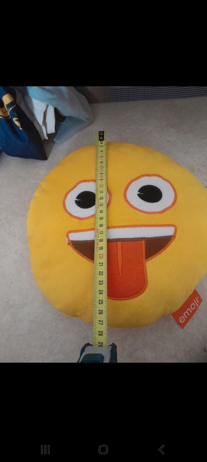 Coussin emoji - photo numéro 3