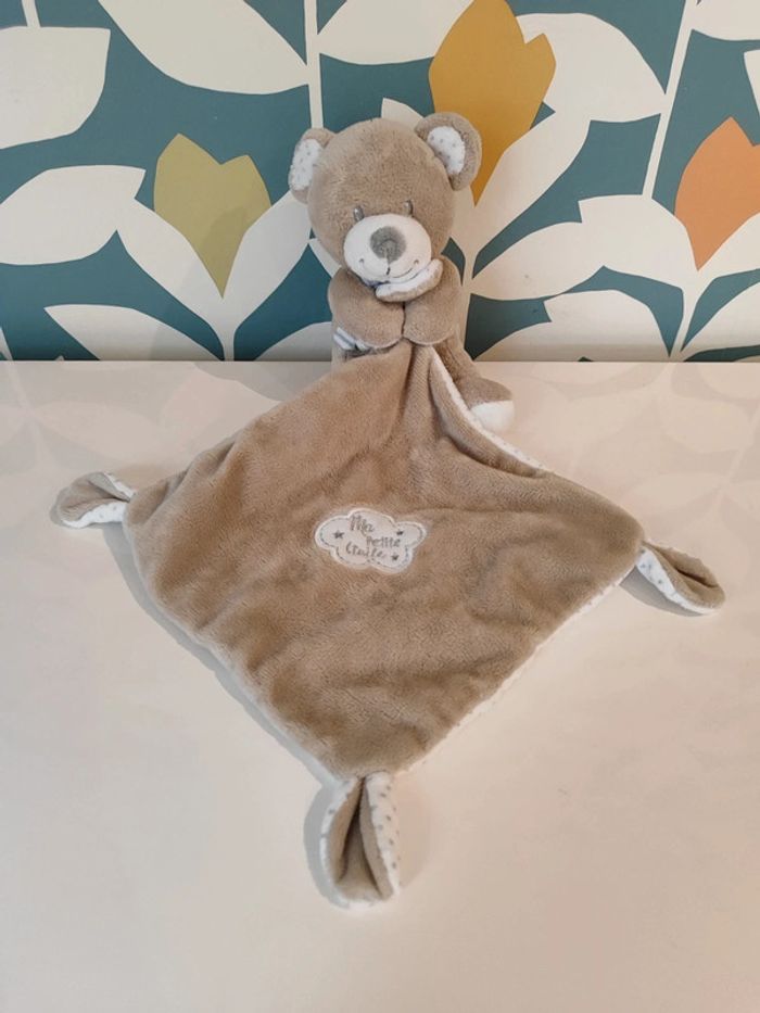 Doudou plat ourson ma petite étoile pommette