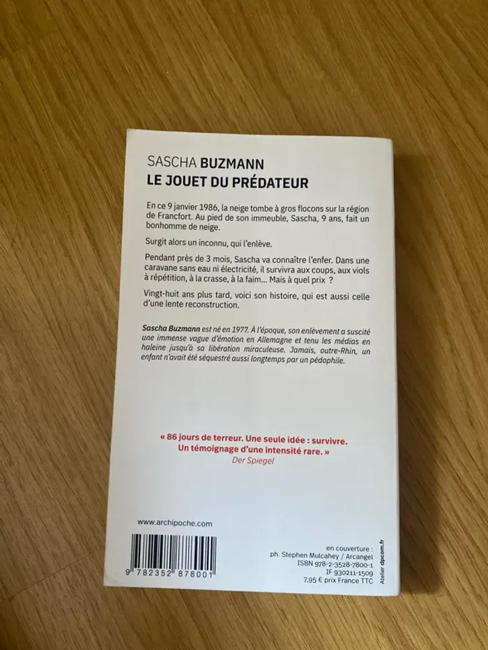 Le jouet du prédateur Sascha Buzmann - photo numéro 2