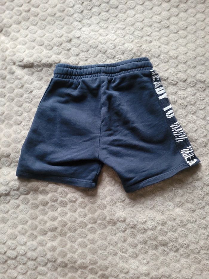 Short garcon - photo numéro 2