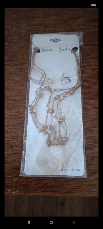 collier + boucle d'oreille