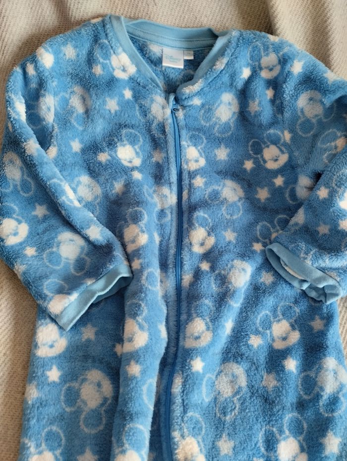 Combinaison/pyjama - photo numéro 2