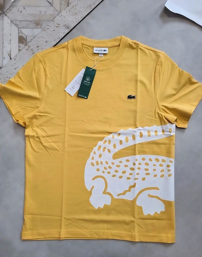 T-Shirt lacoste jaune Manche Courte Oversized Crocodile Print