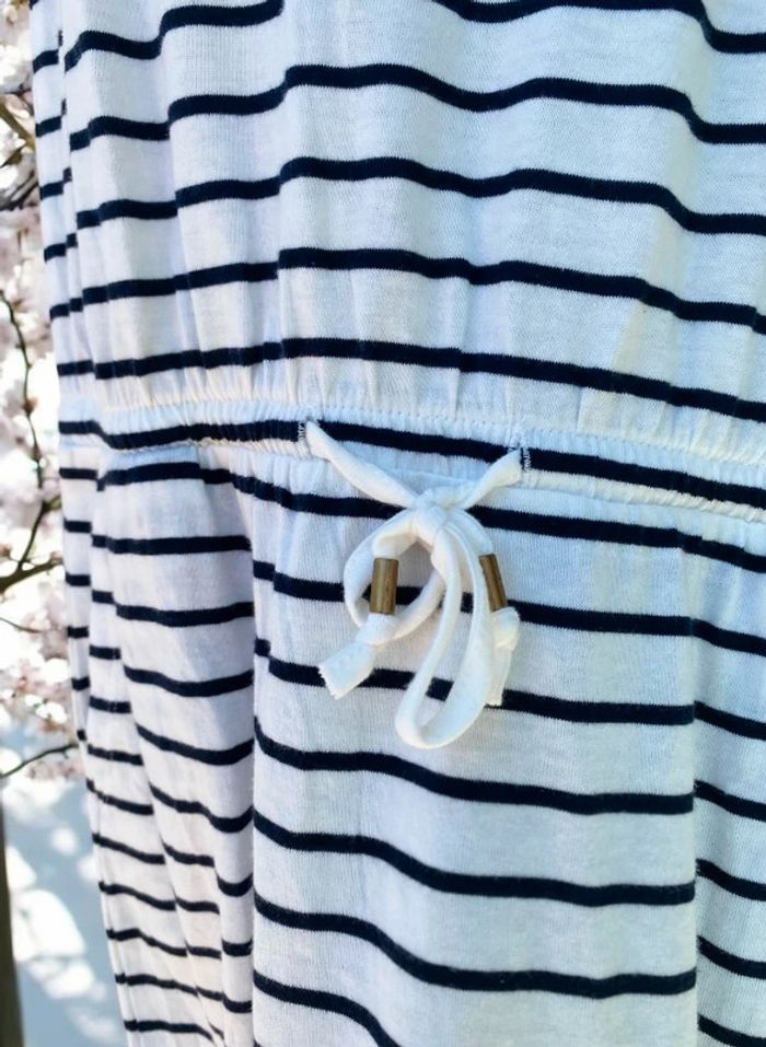 🎀 Robe Rayures marinière noire et blanche neuve,femme taille 38/40🎀 - photo numéro 5