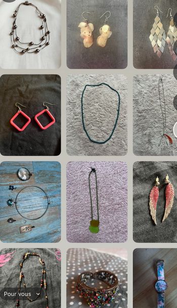 Lot de 14 bijoux