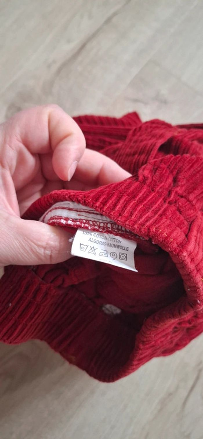 1 cargo rouge NEUF + 1BE beige offert - photo numéro 4