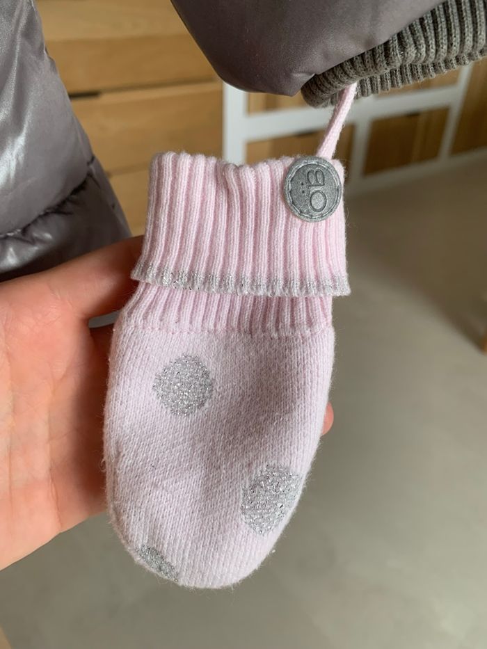 Doudoune Zara + gants - photo numéro 2