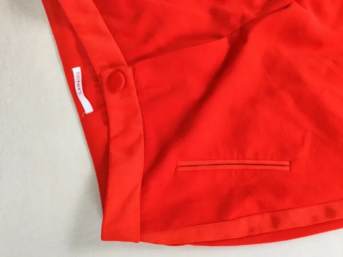Pantalon rouge - photo numéro 2