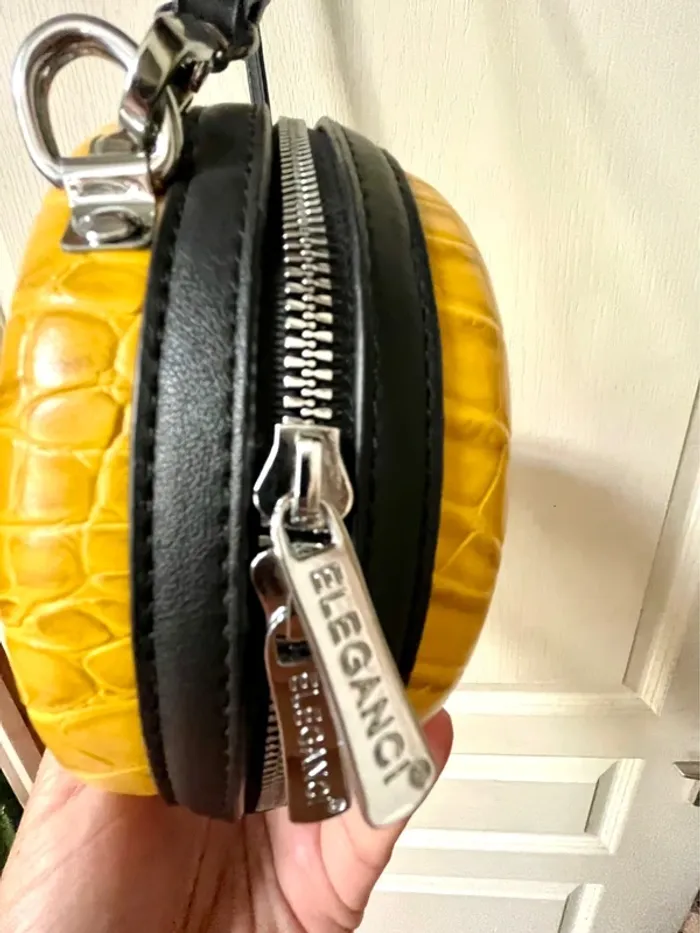Sac original rond et jaune motif crocodile - marque élégance - photo numéro 9