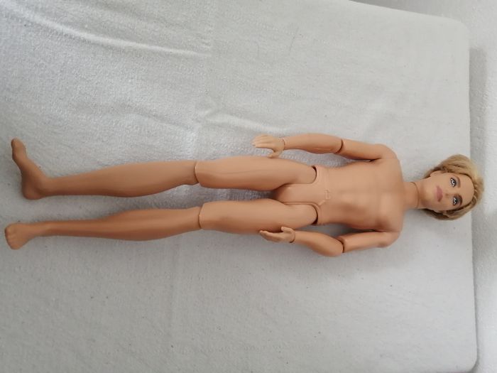 poupée ken - photo numéro 7