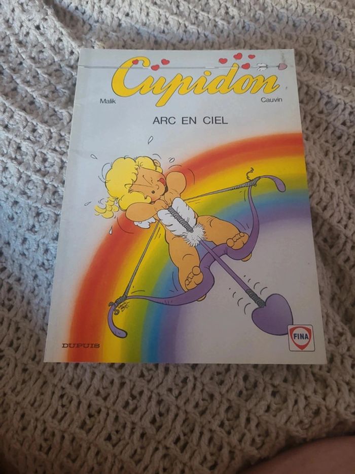 Cupidon. Arc en ciel