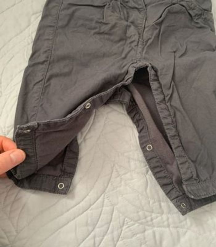 Pantalon 6 mois - photo numéro 2