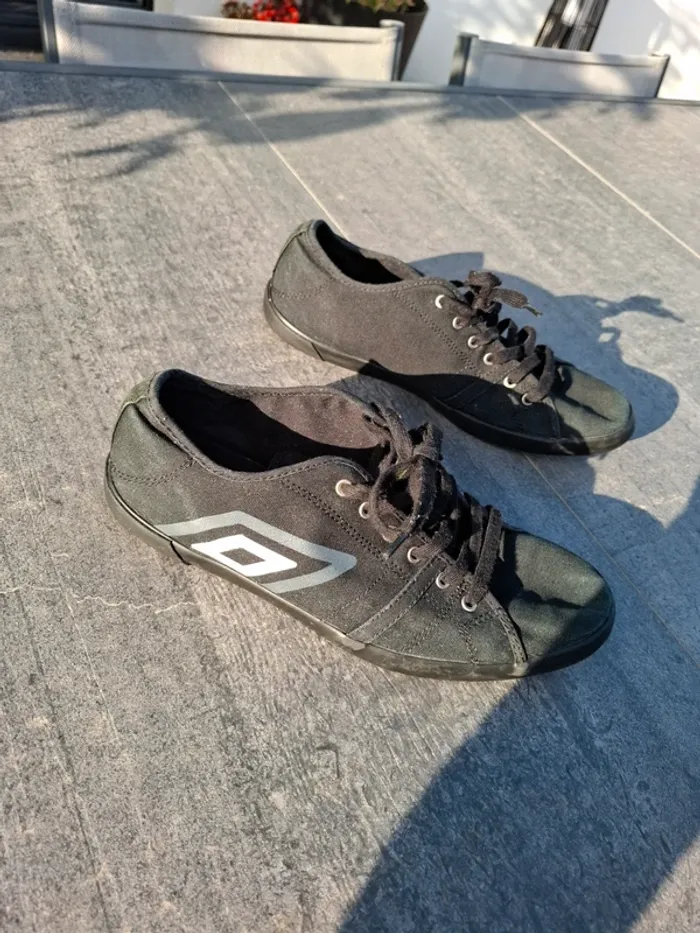 Baskets basses umbro - photo numéro 3