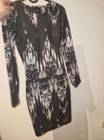 Robe moulante dos nu