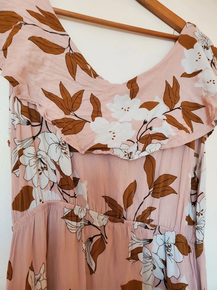 Robe longue à fleurs - photo numéro 2