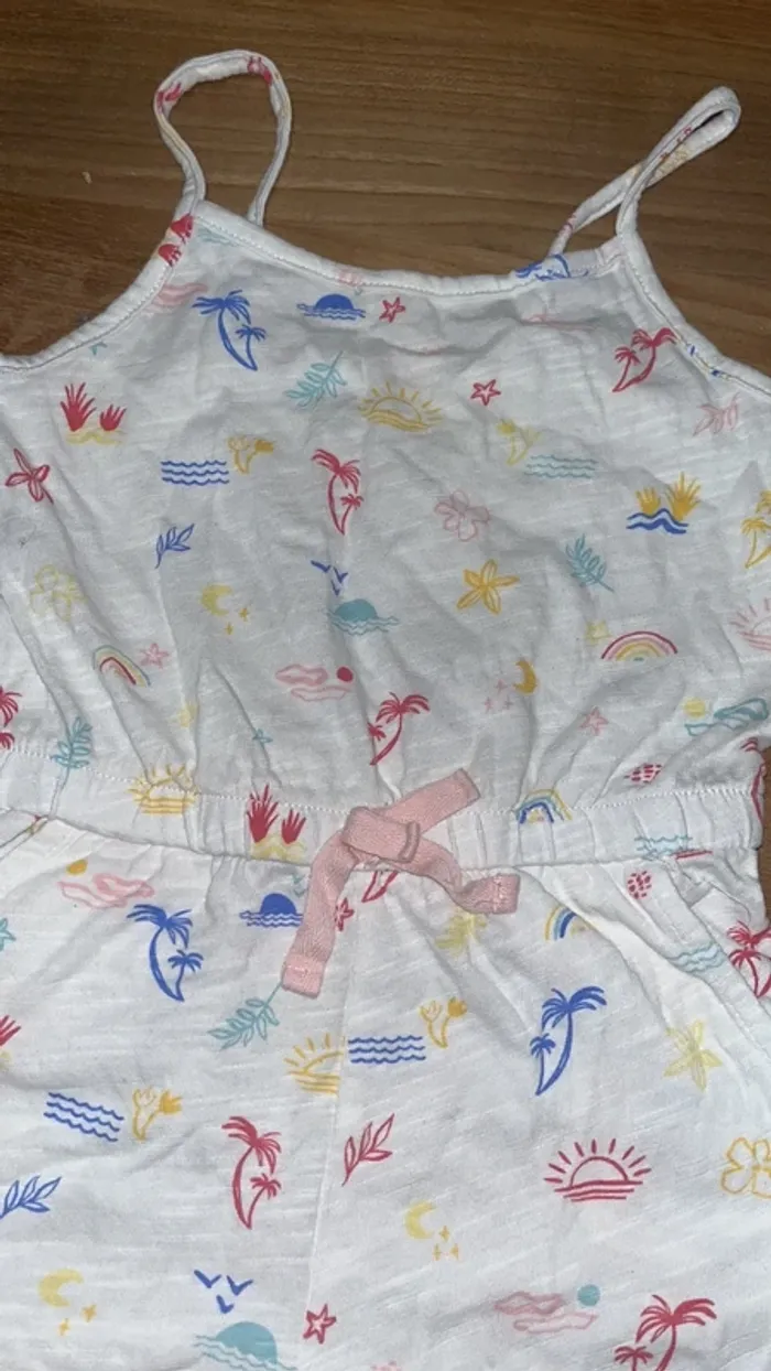 Combi short kiabi 4 ans ( taille petit ) - photo numéro 2