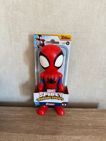 Grande figurine Spiderman neuf