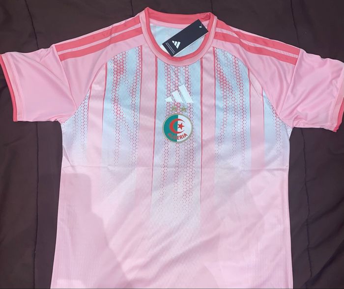 Maillot Algérie 2026 taille M neuf - photo numéro 2