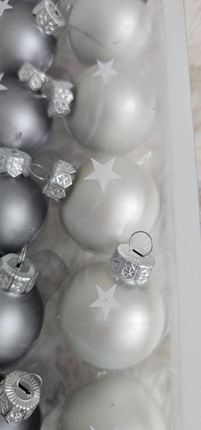 Lot de 24 boules en verre de Noël 🎄Neufs - photo numéro 3