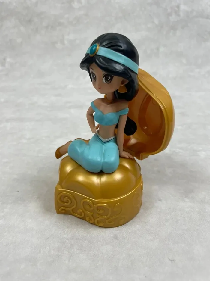 Petite figurine Jasmine disney Japon gashapon rare