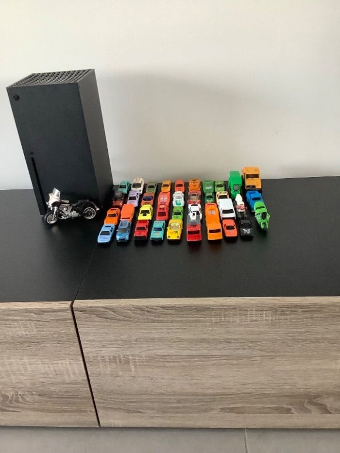 Lot de 39 voitures