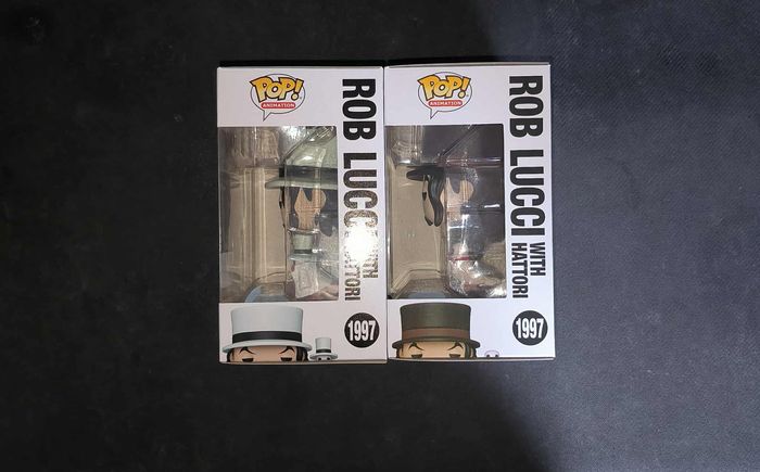 Lot 2 Figurines Funko Pop / Rob Lucci 1997 / One Piece / Funko Spécial édition 1 Chase + 1 Normal - photo numéro 3