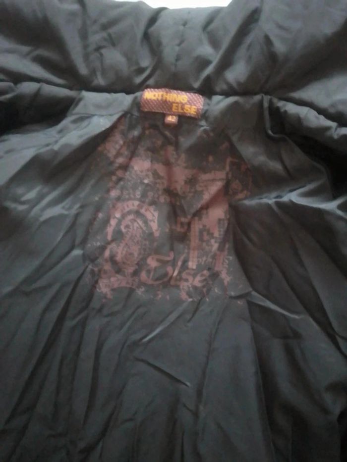 Très joli manteau Nothing Else taille 42 - photo numéro 7